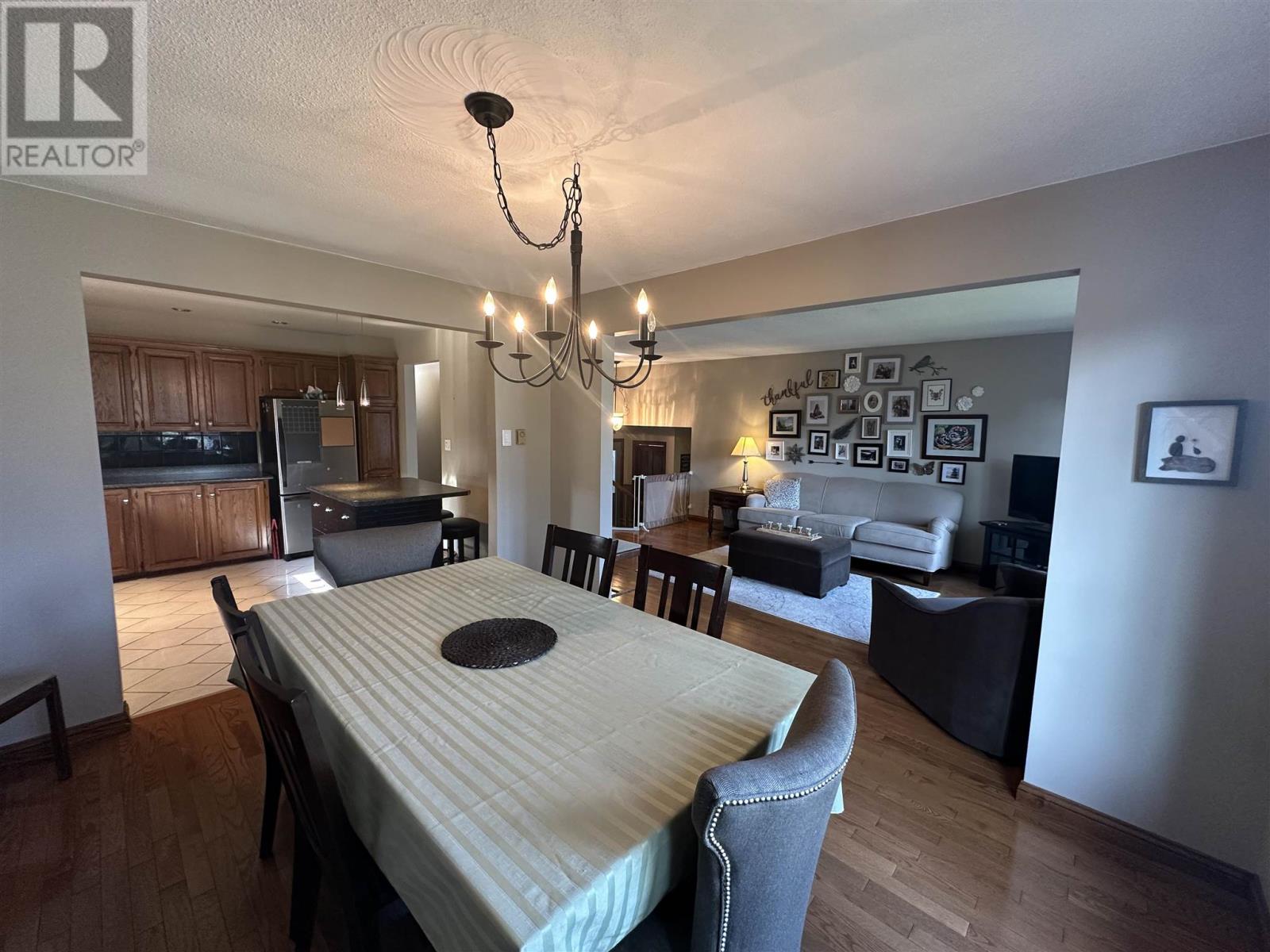 Photo 13 of 96 Golf Range Cres, Sault Ste Marie ON