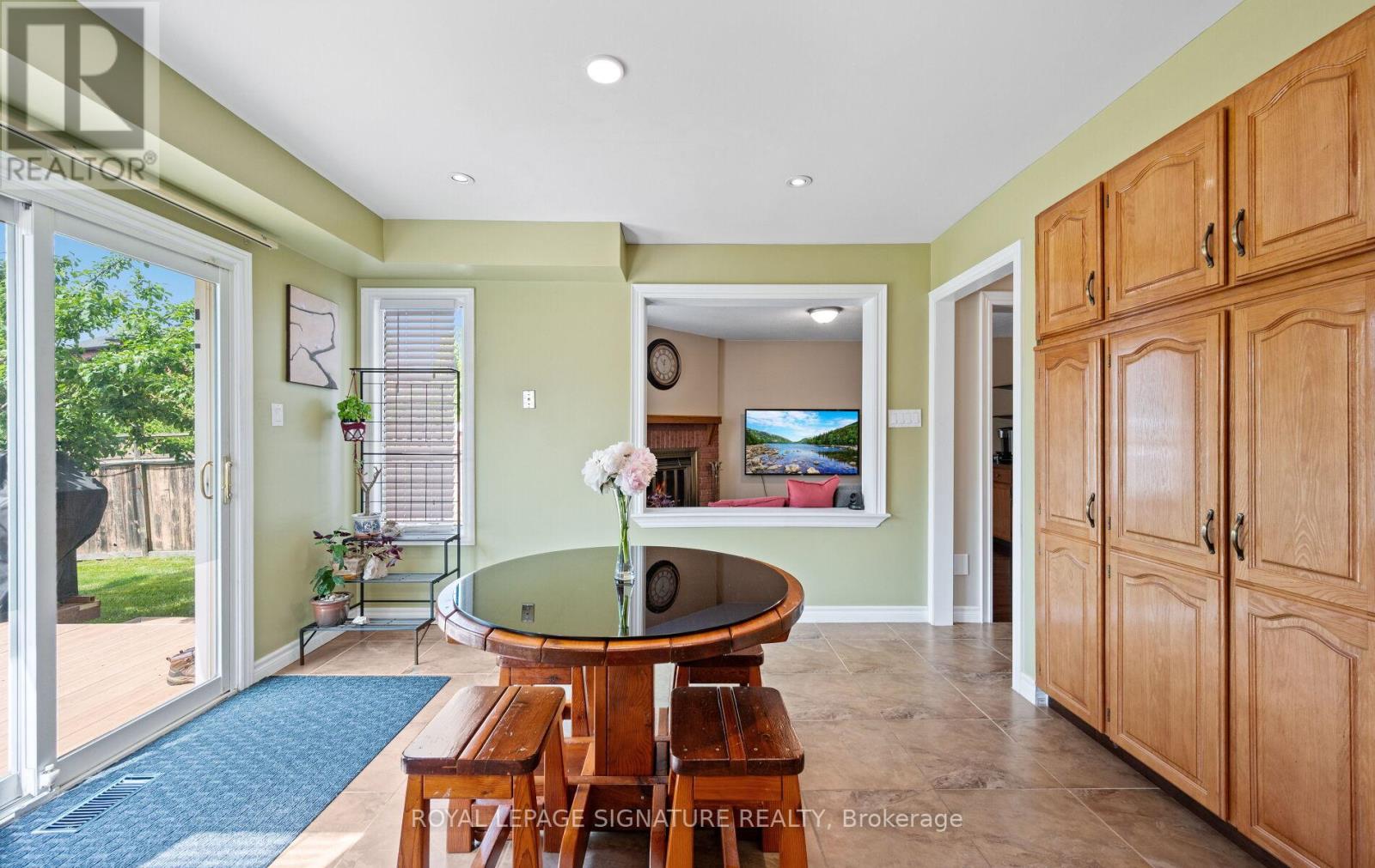 Photo 14 of 388 Bud Gregory Boulevard, Mississauga ON