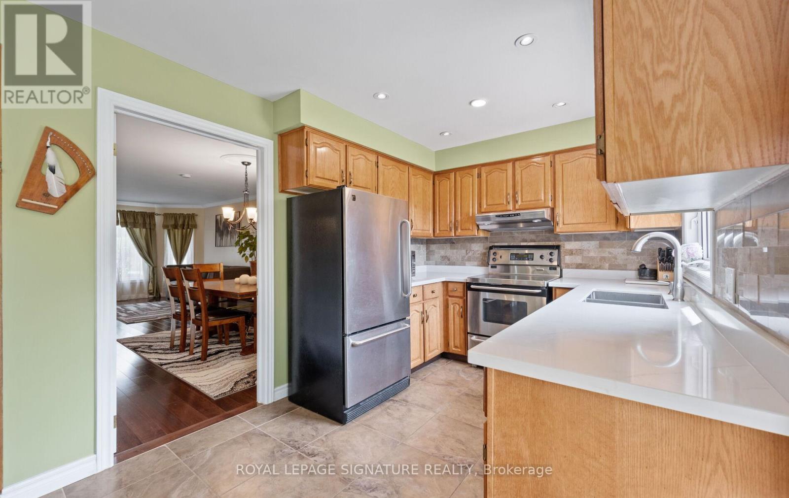 Photo 16 of 388 Bud Gregory Boulevard, Mississauga ON