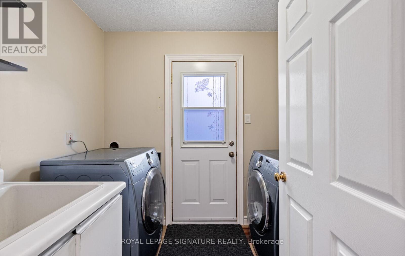 Photo 25 of 388 Bud Gregory Boulevard, Mississauga ON