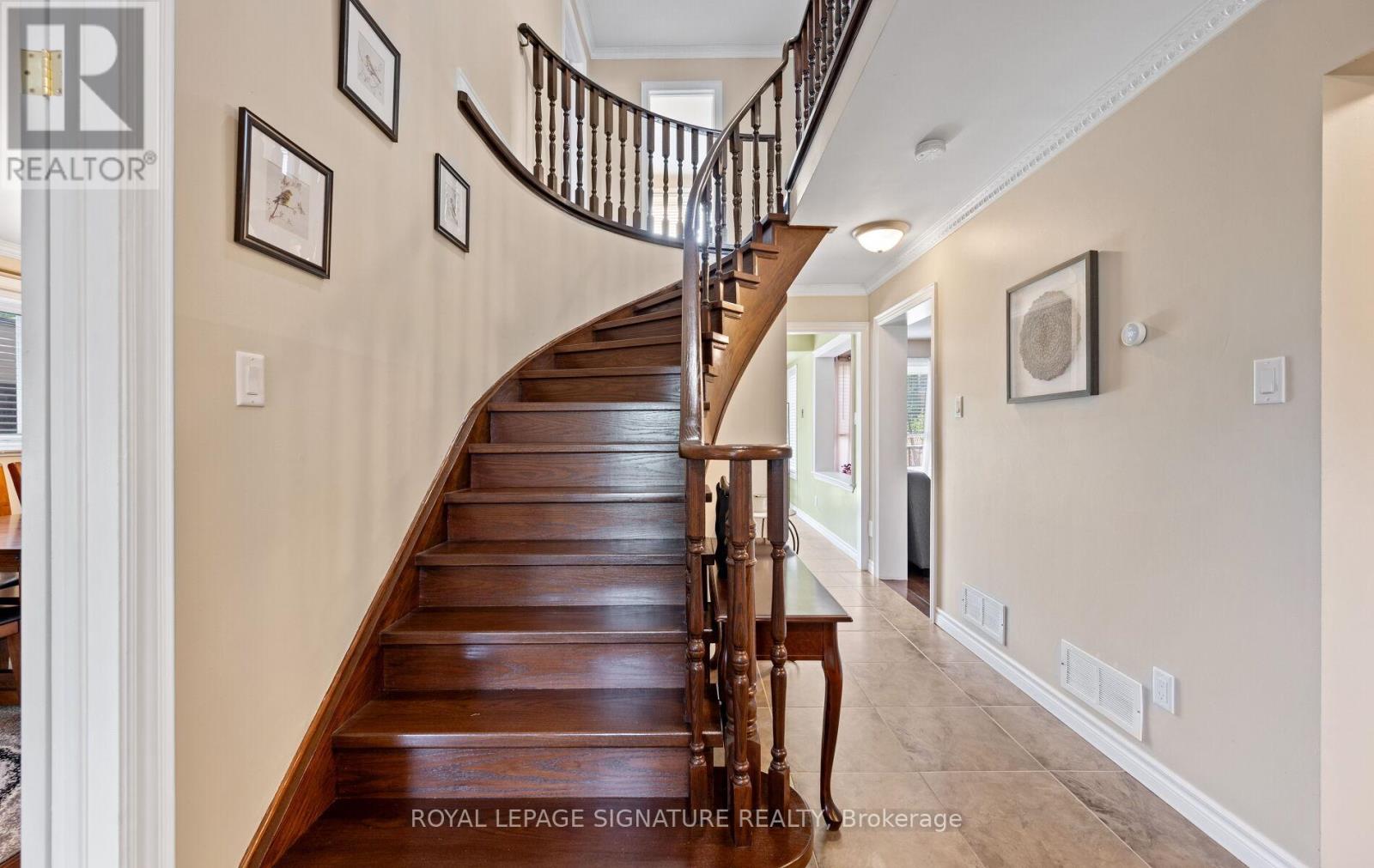 Photo 26 of 388 Bud Gregory Boulevard, Mississauga ON