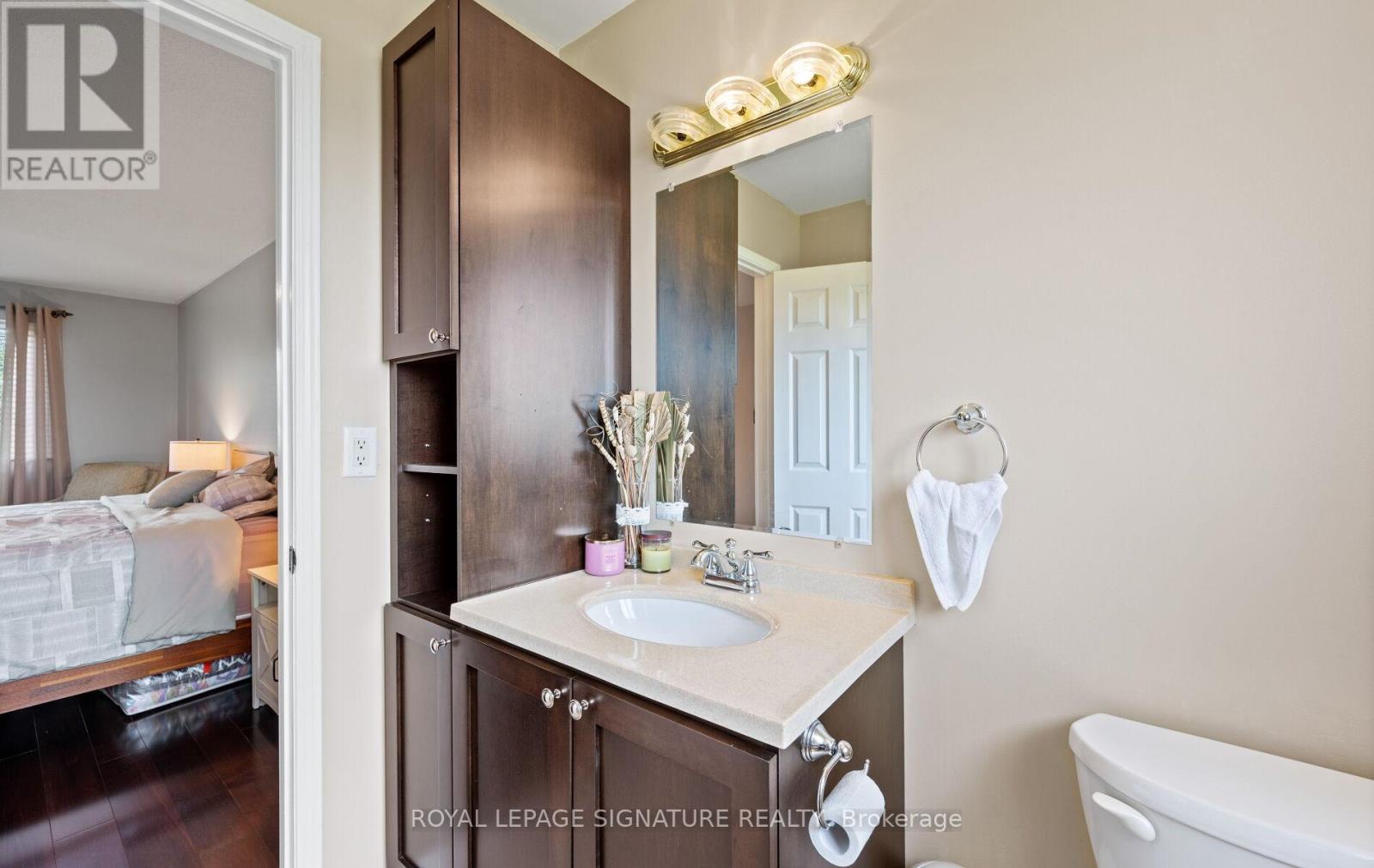 Photo 31 of 388 Bud Gregory Boulevard, Mississauga ON