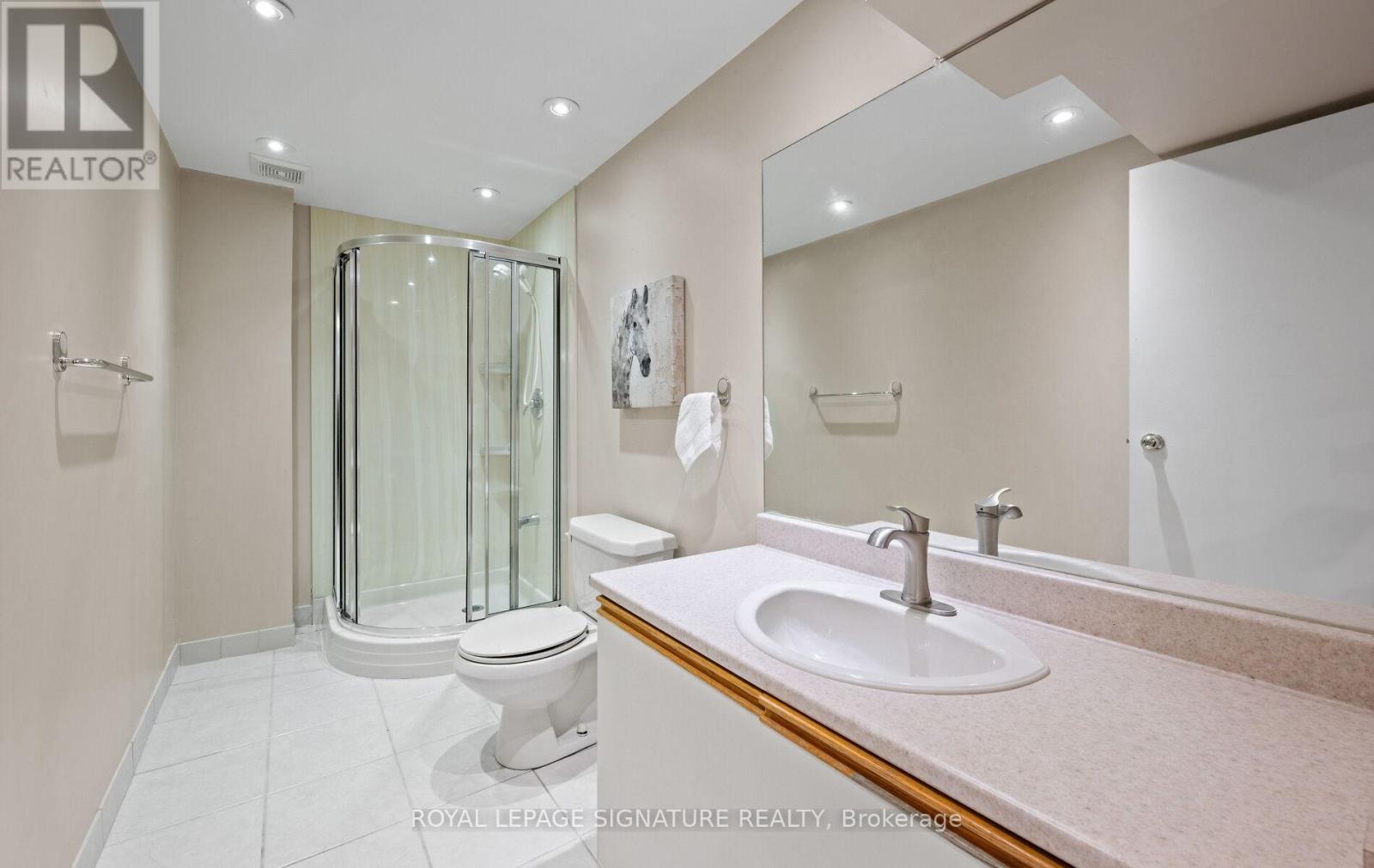 Photo 42 of 388 Bud Gregory Boulevard, Mississauga ON