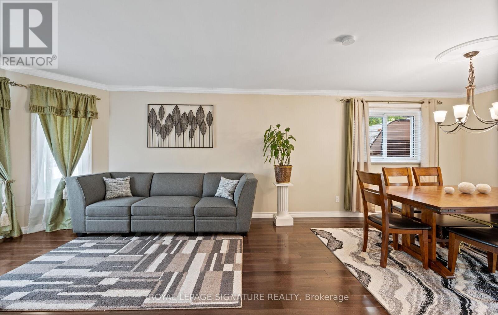 Photo 5 of 388 Bud Gregory Boulevard, Mississauga ON