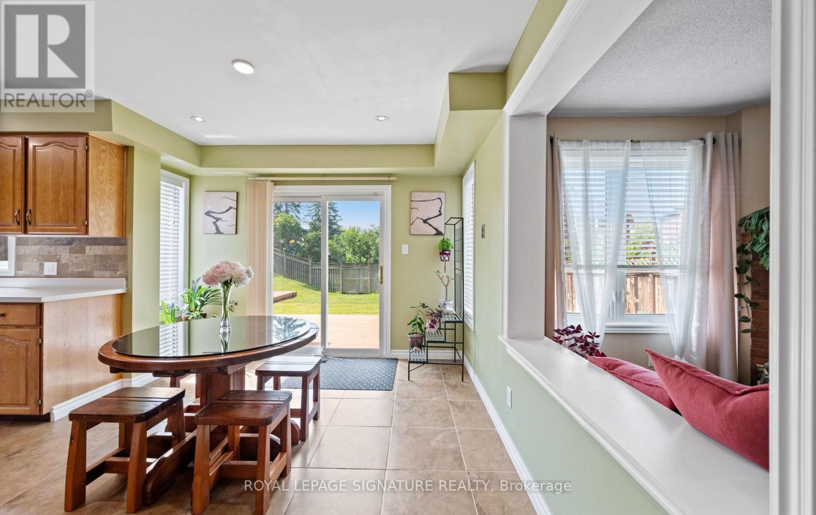 Photo 9 of 388 Bud Gregory Boulevard, Mississauga ON