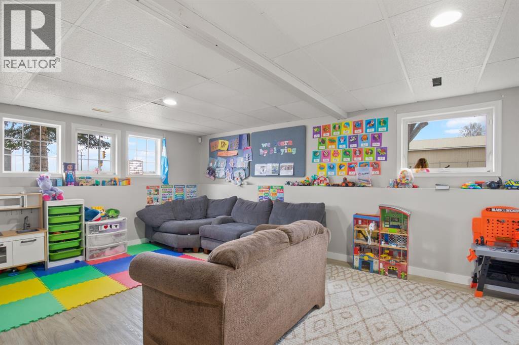 5203 42 Street, Innisfail