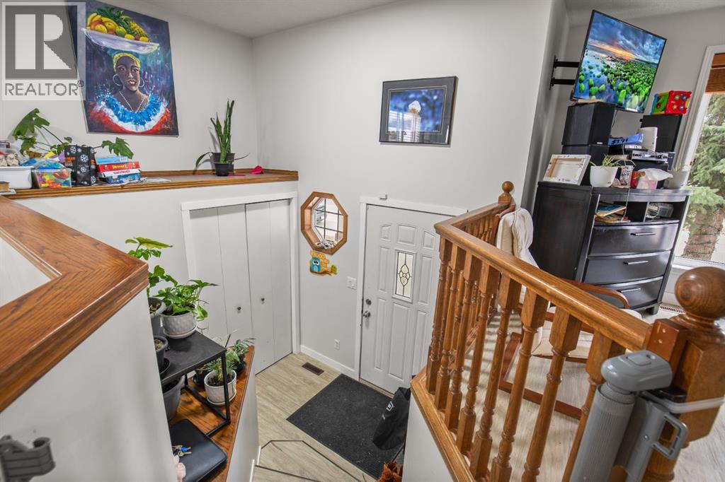 5203 42 Street, Innisfail