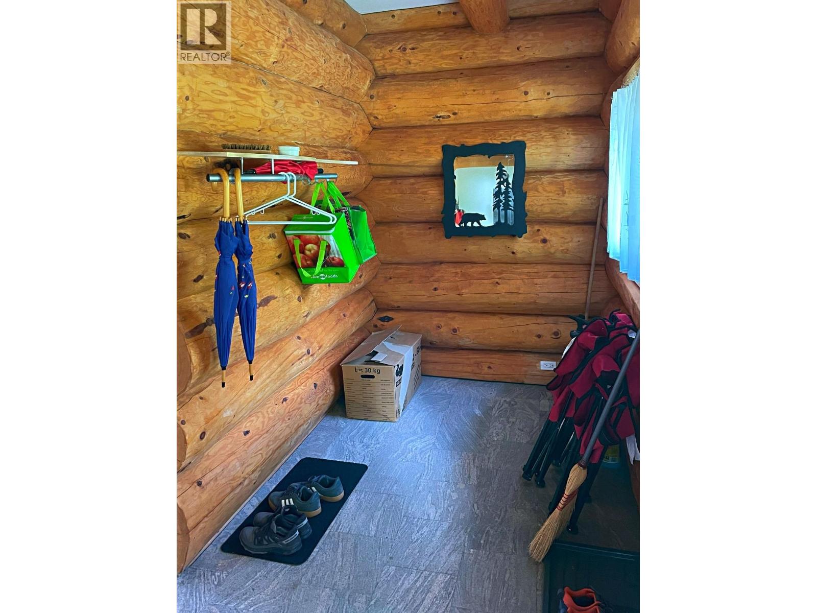 6326 LEAMONT PLACE, Horsefly