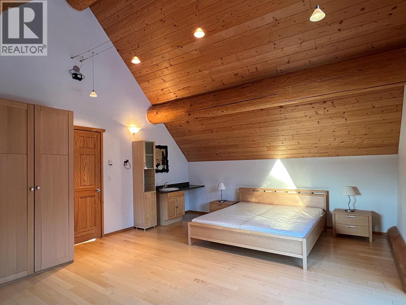 6326 LEAMONT PLACE, Horsefly