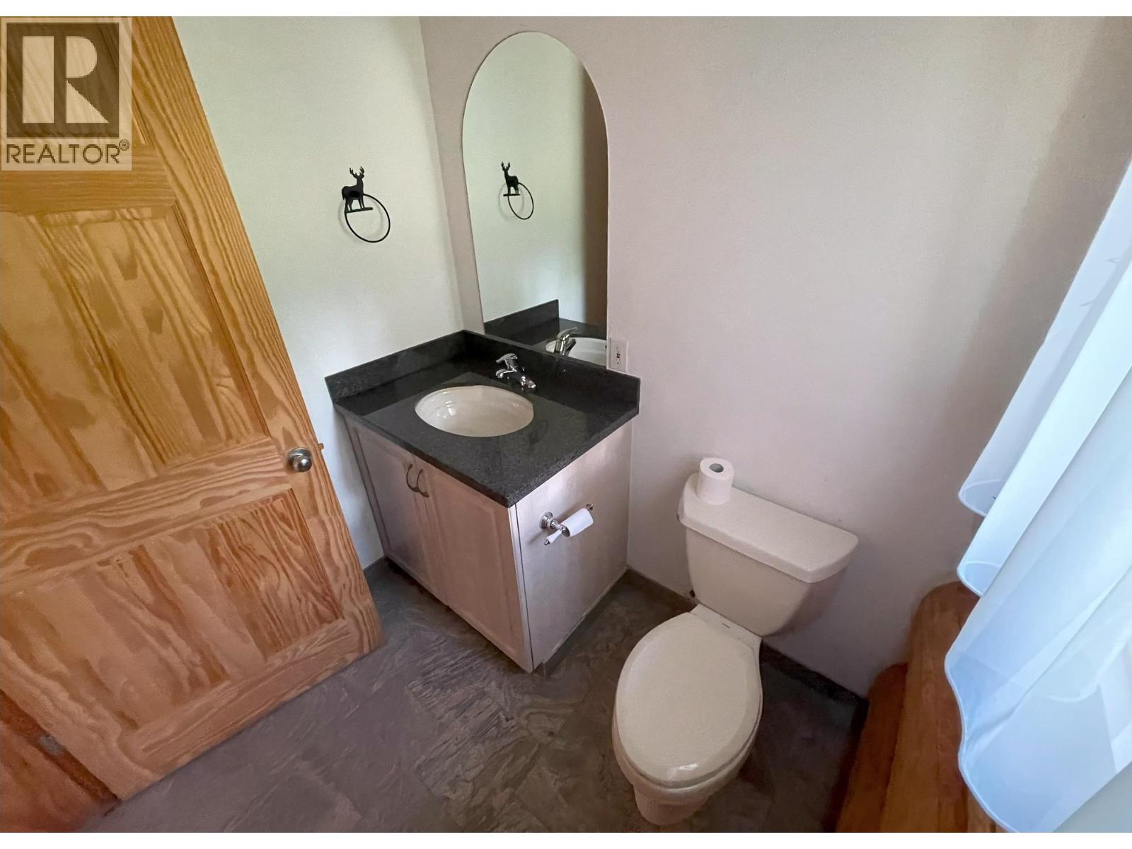 6326 LEAMONT PLACE, Horsefly