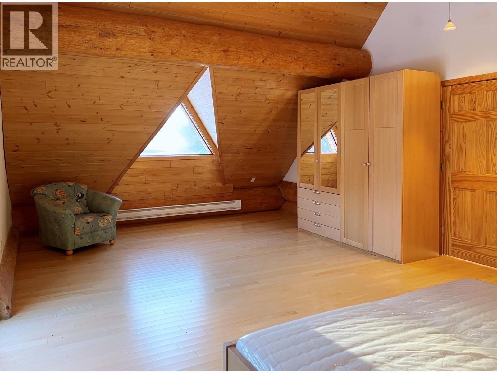 6326 LEAMONT PLACE, Horsefly