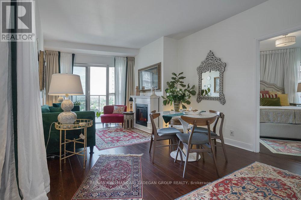 Photo 2 of 1507 60 Absolute Avenue, Mississauga ON