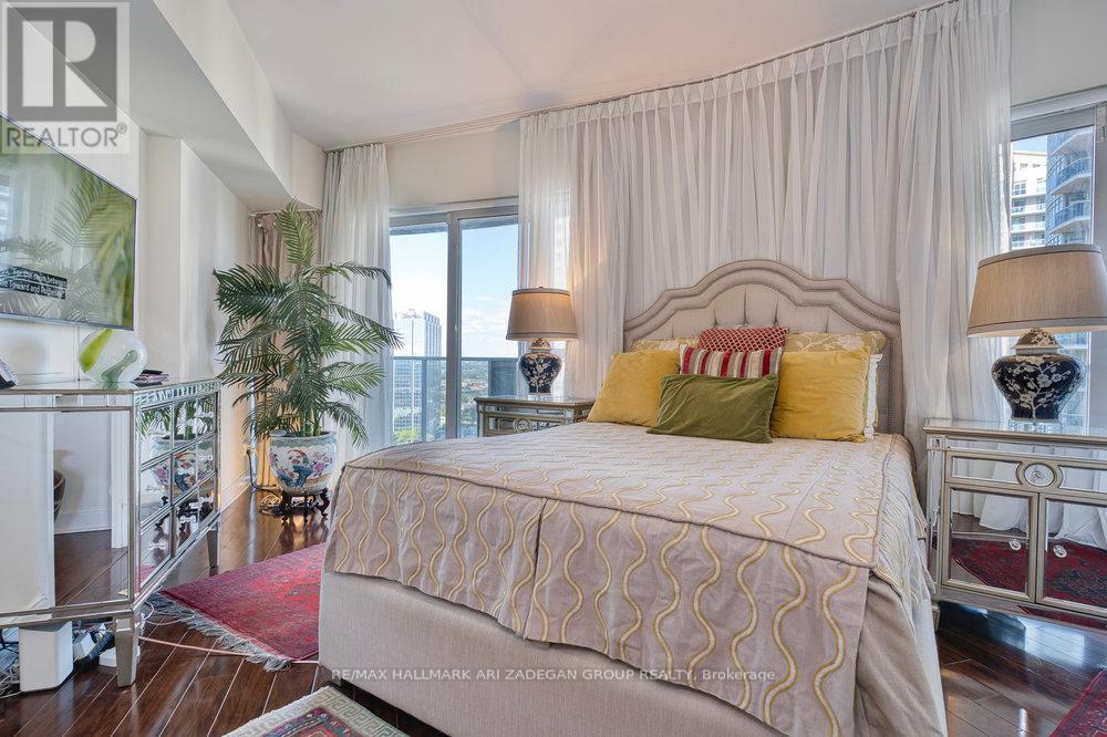 Photo 28 of 1507 60 Absolute Avenue, Mississauga ON
