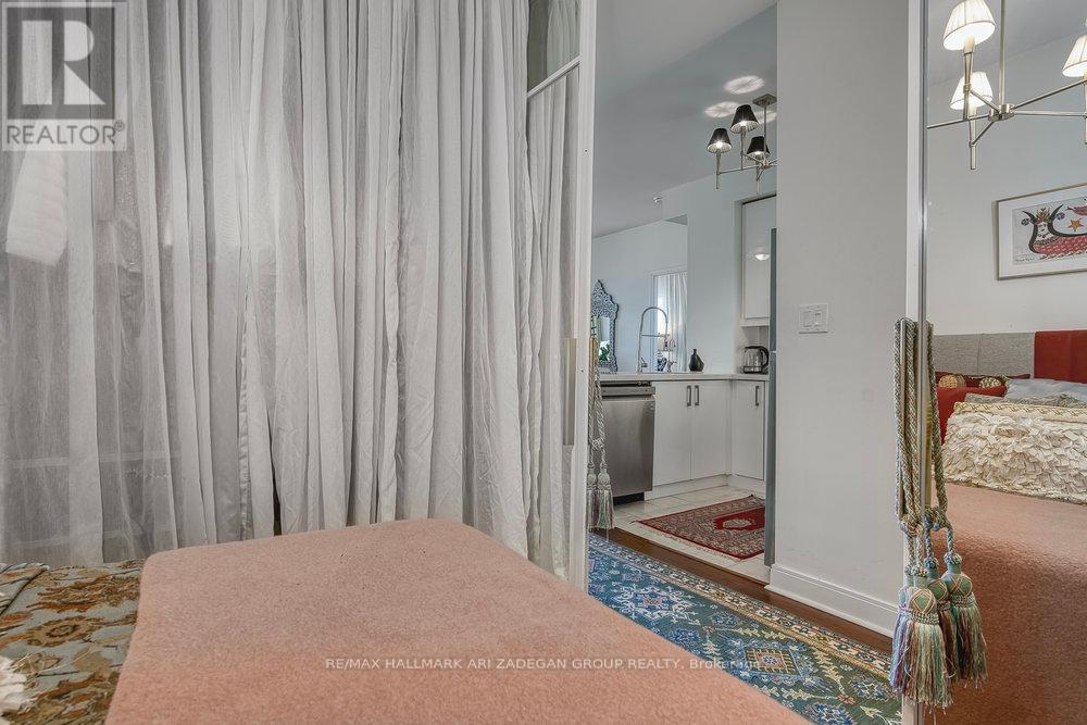 Photo 9 of 1507 60 Absolute Avenue, Mississauga ON