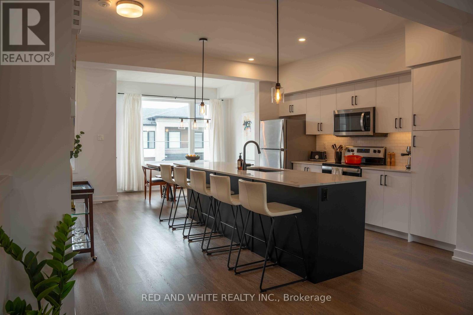Photo 15 of 25 350 River Road, Cambridge ON