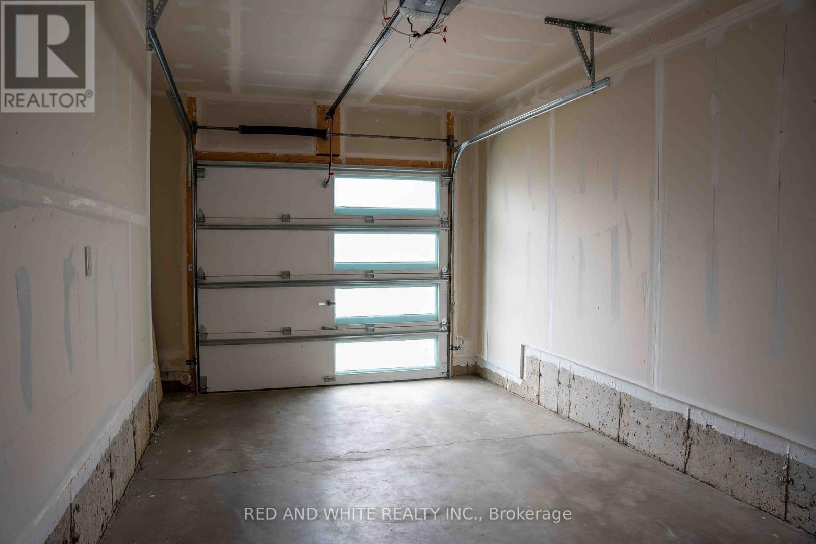 Photo 27 of 25 350 River Road, Cambridge ON