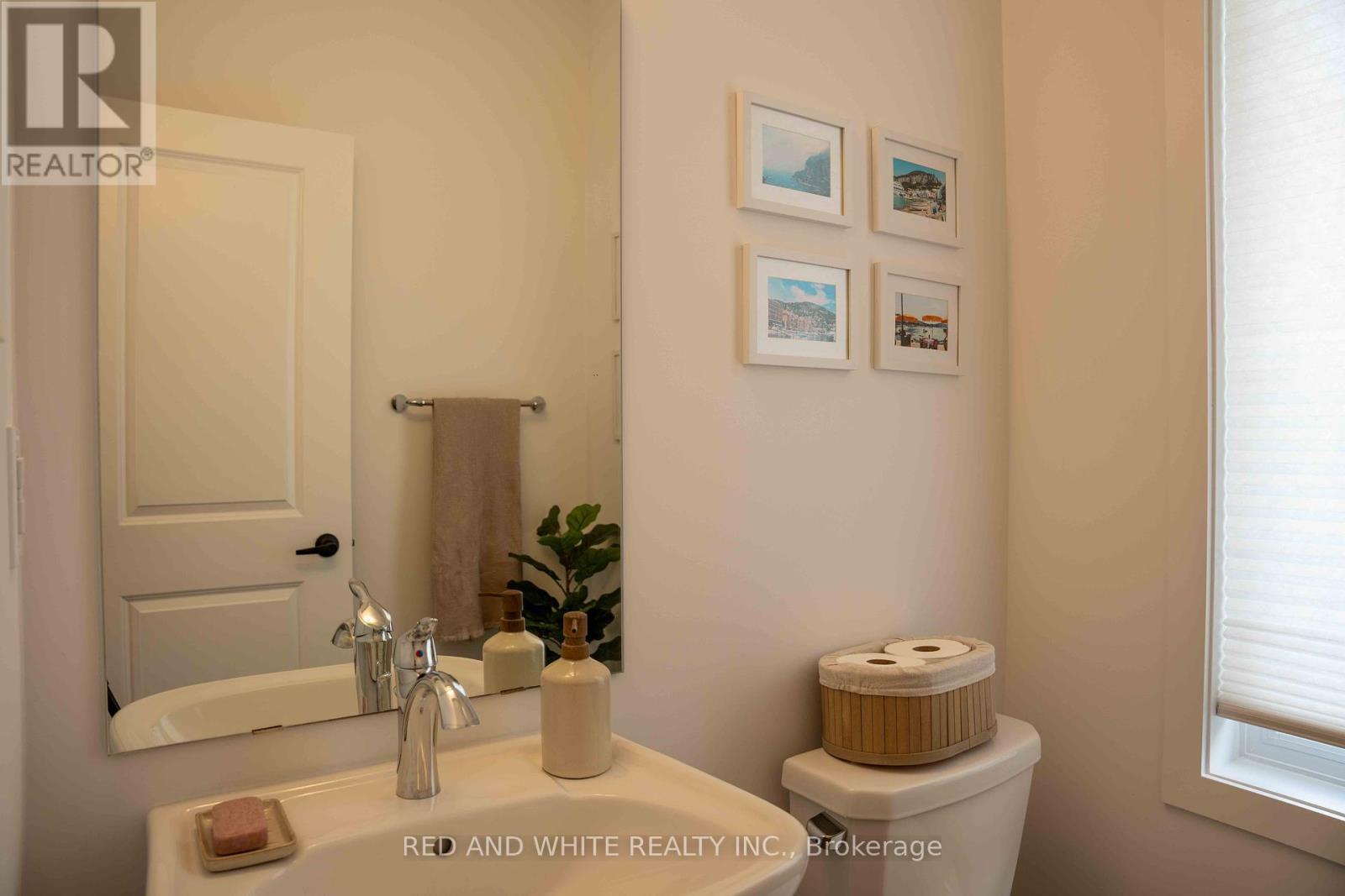 Photo 5 of 25 350 River Road, Cambridge ON