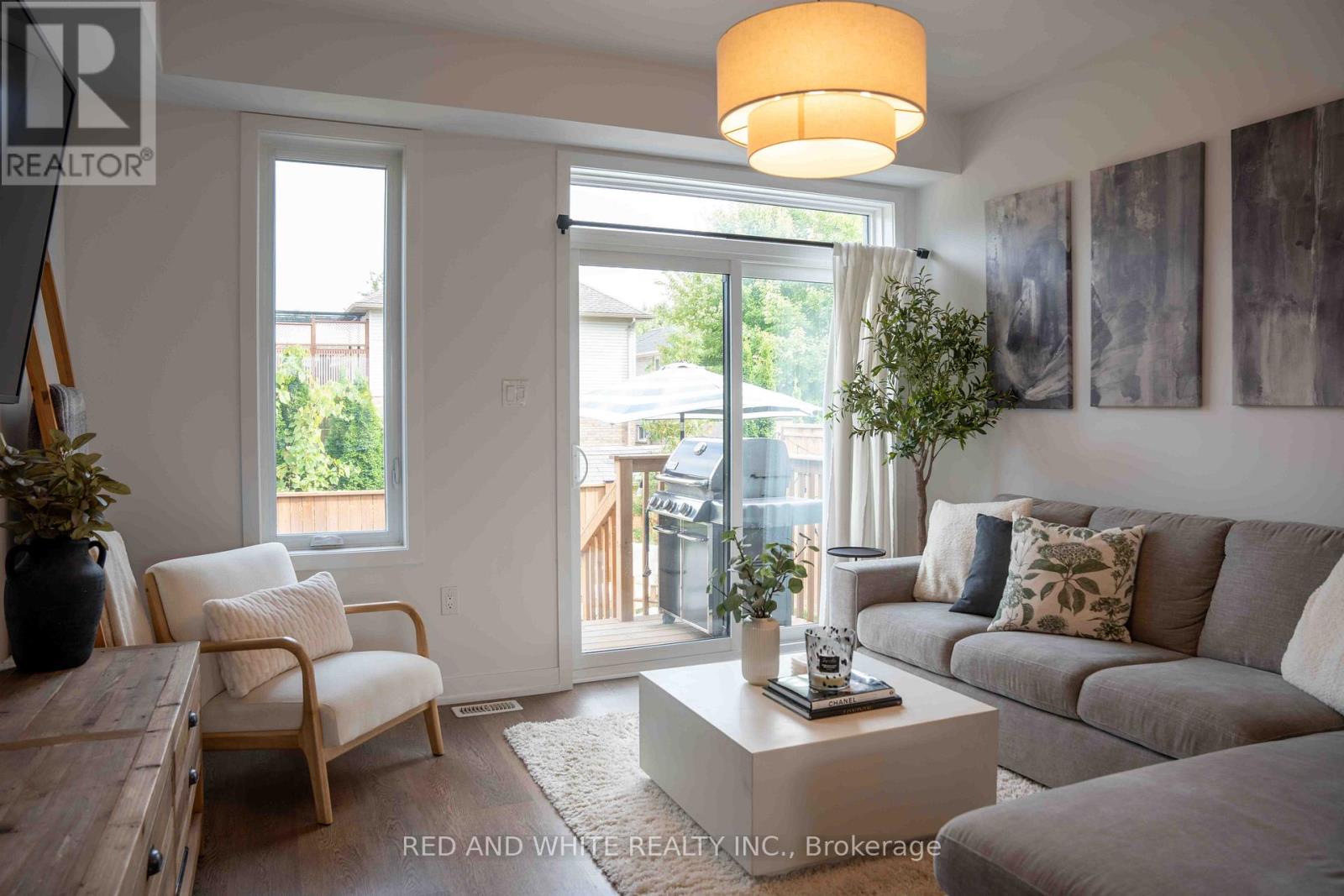 Photo 6 of 25 350 River Road, Cambridge ON
