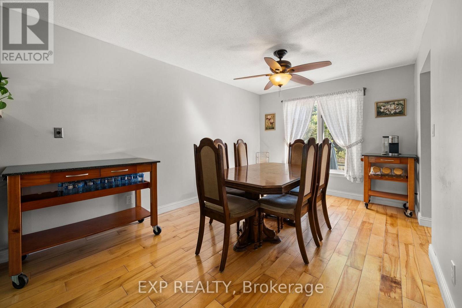 Photo 11 of 112 Stoco Road, Tweed ON