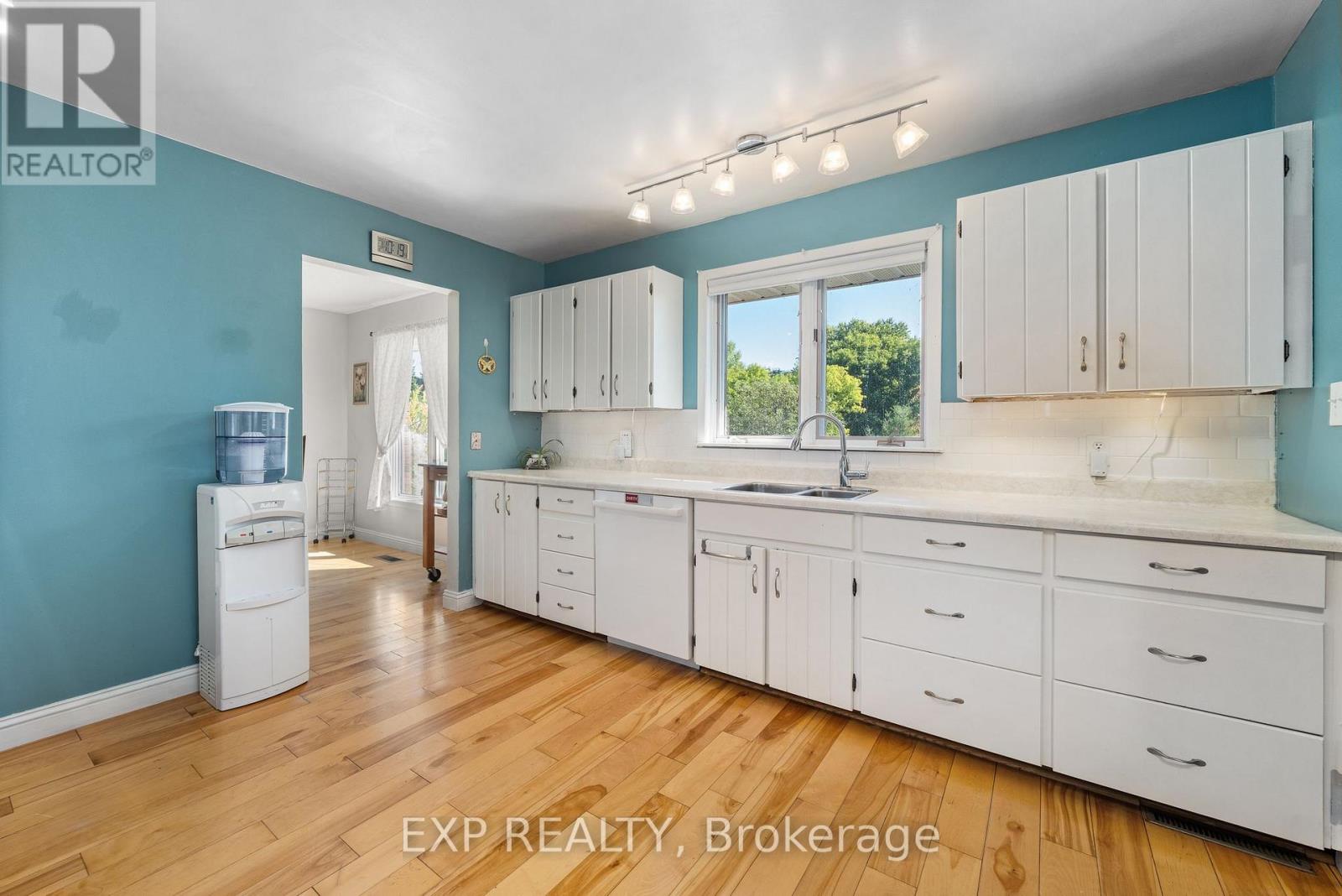 Photo 13 of 112 Stoco Road, Tweed ON