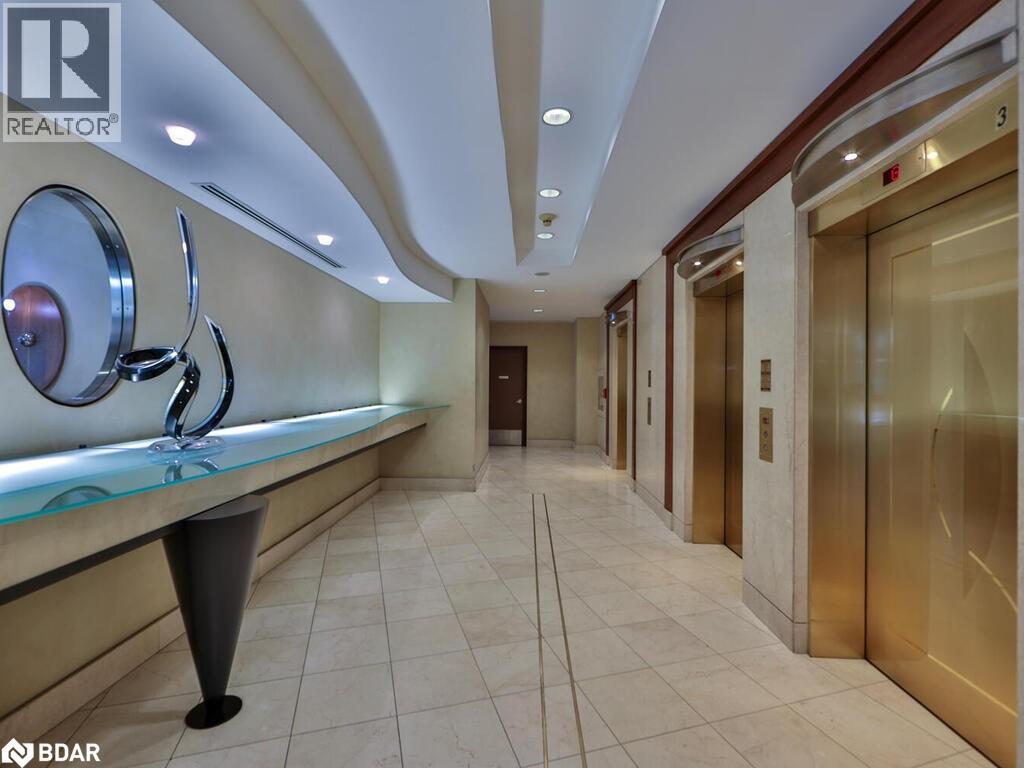 Photo 3 of 168 Simcoe Street Unit 318, Toronto ON
