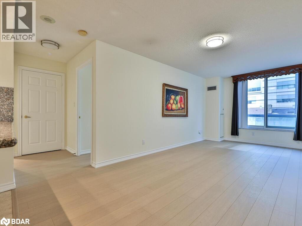 Photo 5 of 168 Simcoe Street Unit 318, Toronto ON