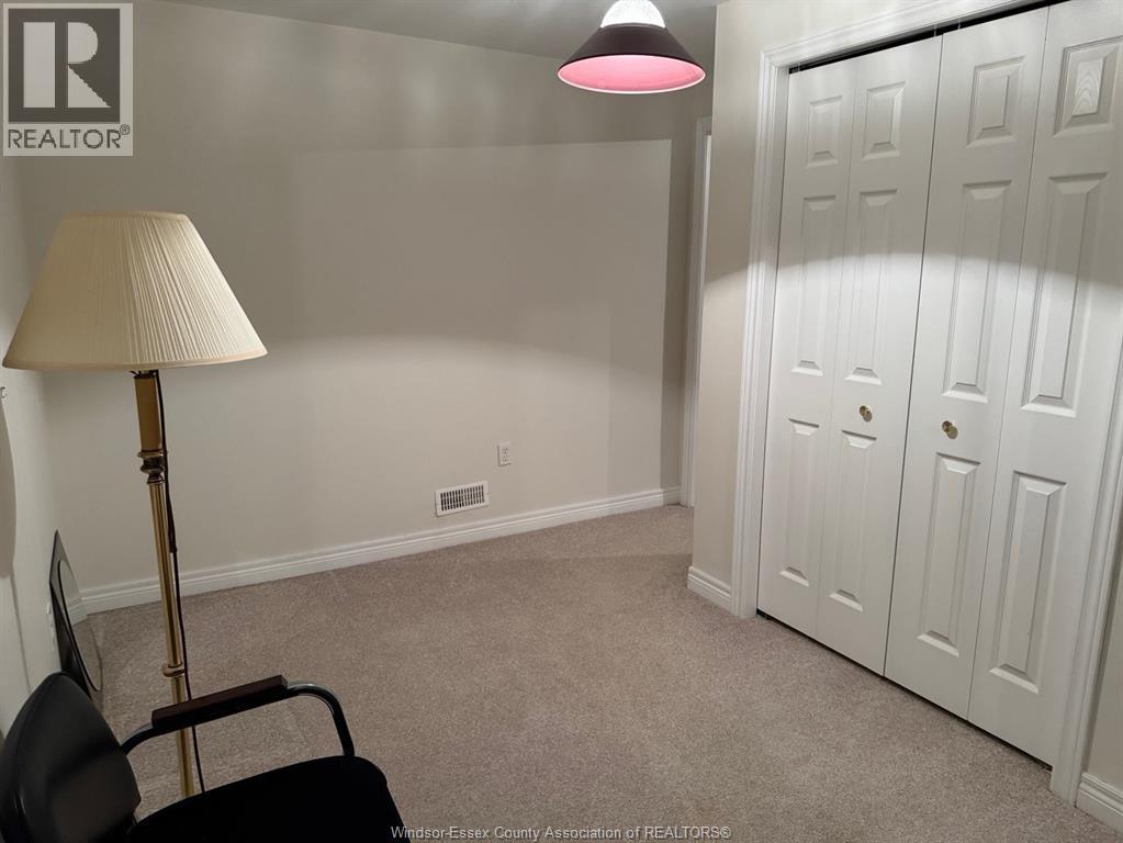 Photo 34 of 11285 Firgrove Drive, Windsor ON