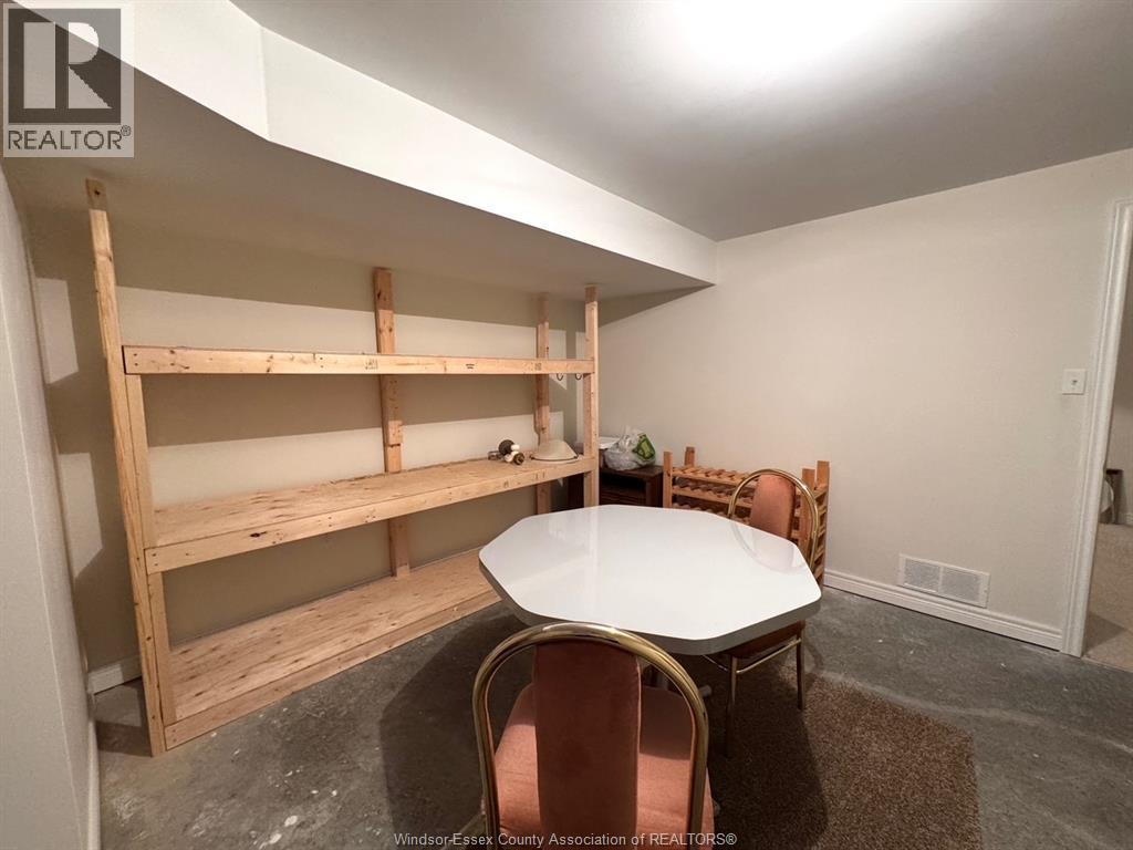 Photo 37 of 11285 Firgrove Drive, Windsor ON