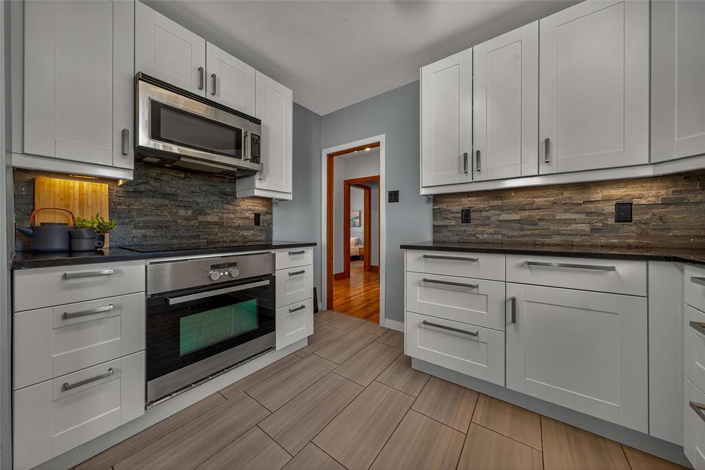 Photo 13 of 68 Harrowby Avenue, Winnipeg MB