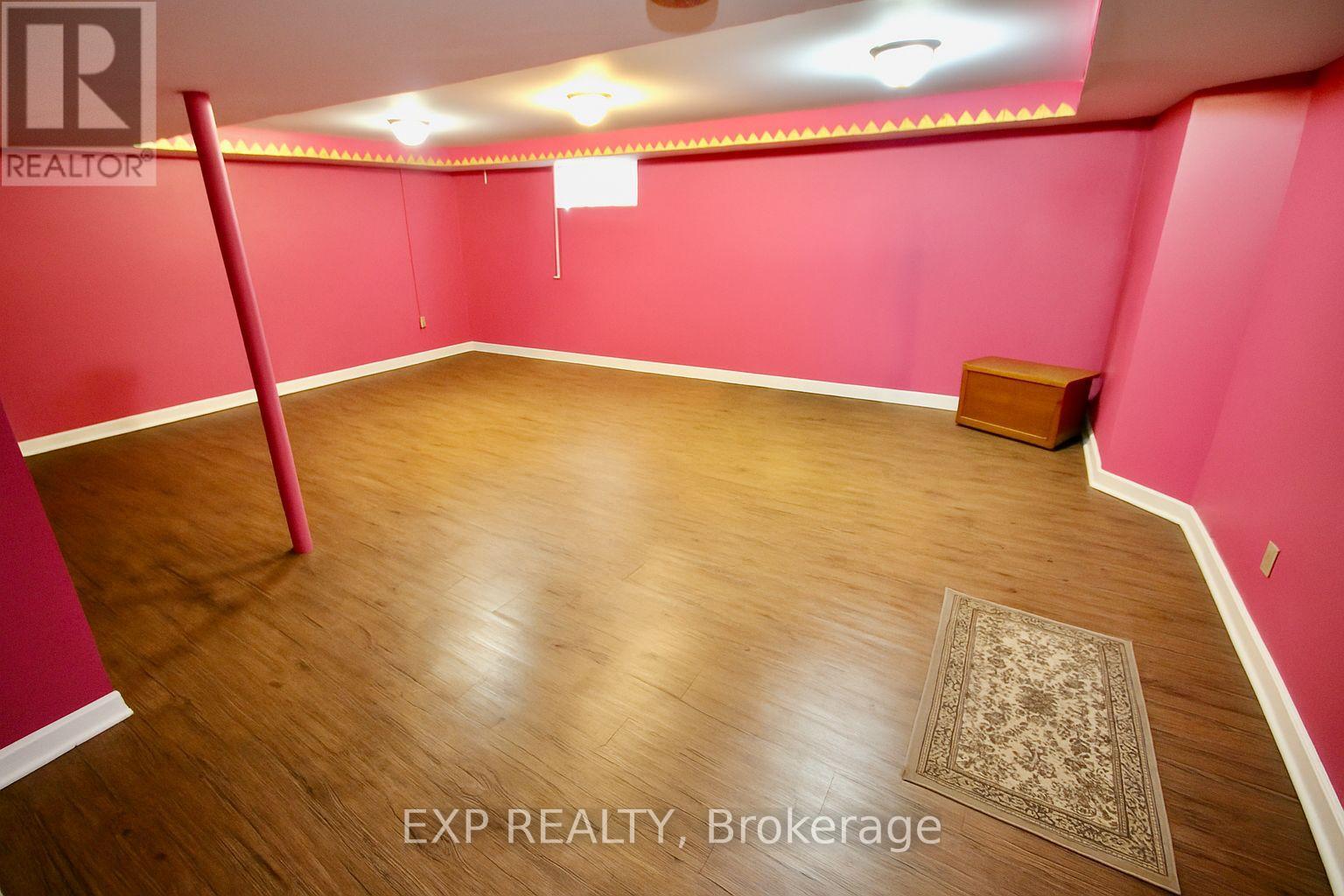 Photo 13 of 511 St Felix Street, Cornwall ON