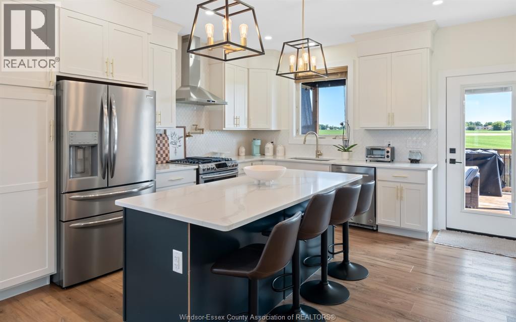 Photo 17 of 105 Conservation Boulevard, Kingsville ON