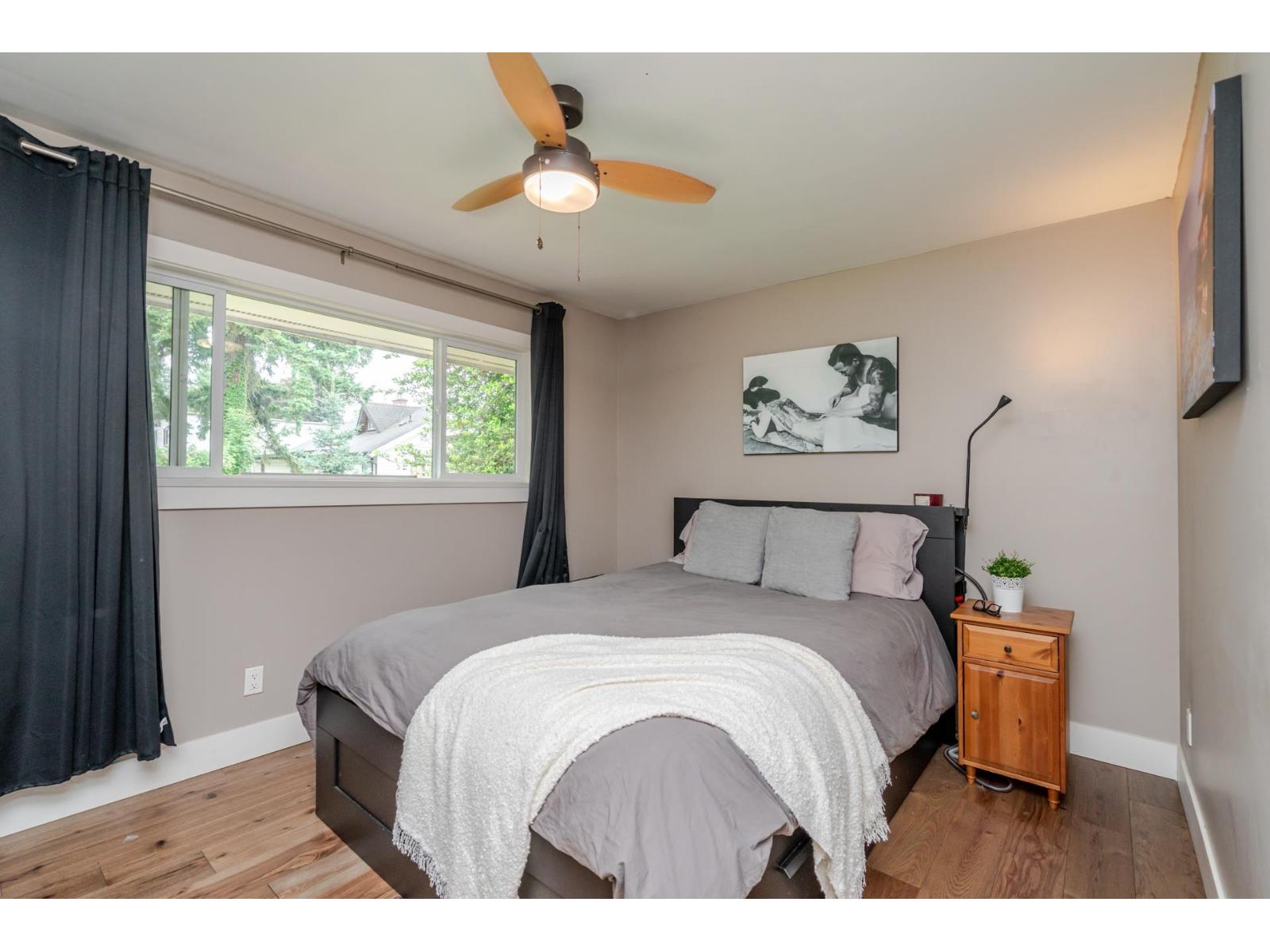 Photo 18 of 33986 Walnut Avenue, Abbotsford BC