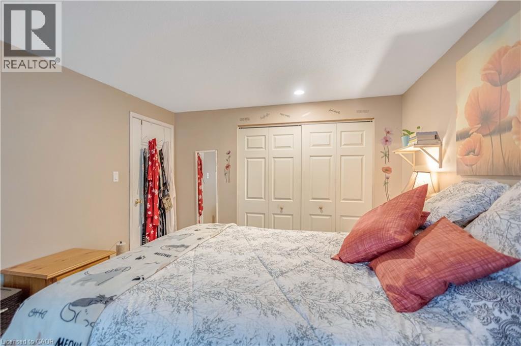 Photo 15 of 215 Glamis Road Unit 40, Cambridge ON