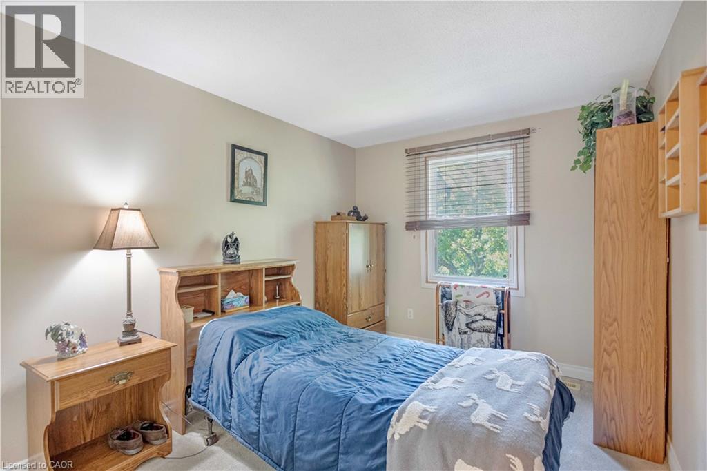 Photo 17 of 215 Glamis Road Unit 40, Cambridge ON