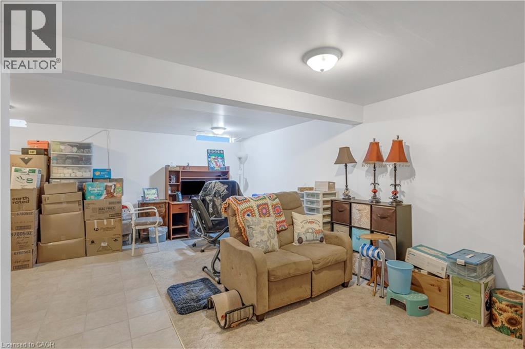 Photo 22 of 215 Glamis Road Unit 40, Cambridge ON