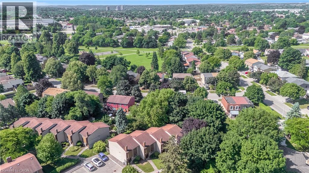 Photo 29 of 215 Glamis Road Unit 40, Cambridge ON