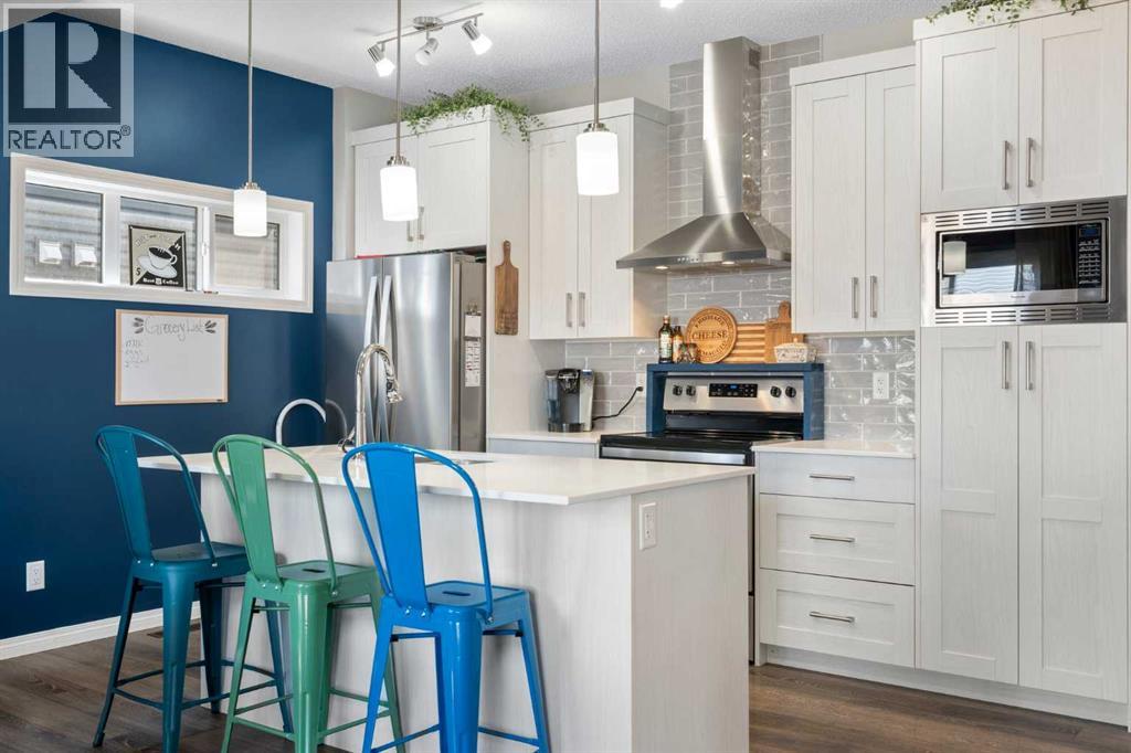 Photo 16 of 217 Buckskin Way, Cochrane AB