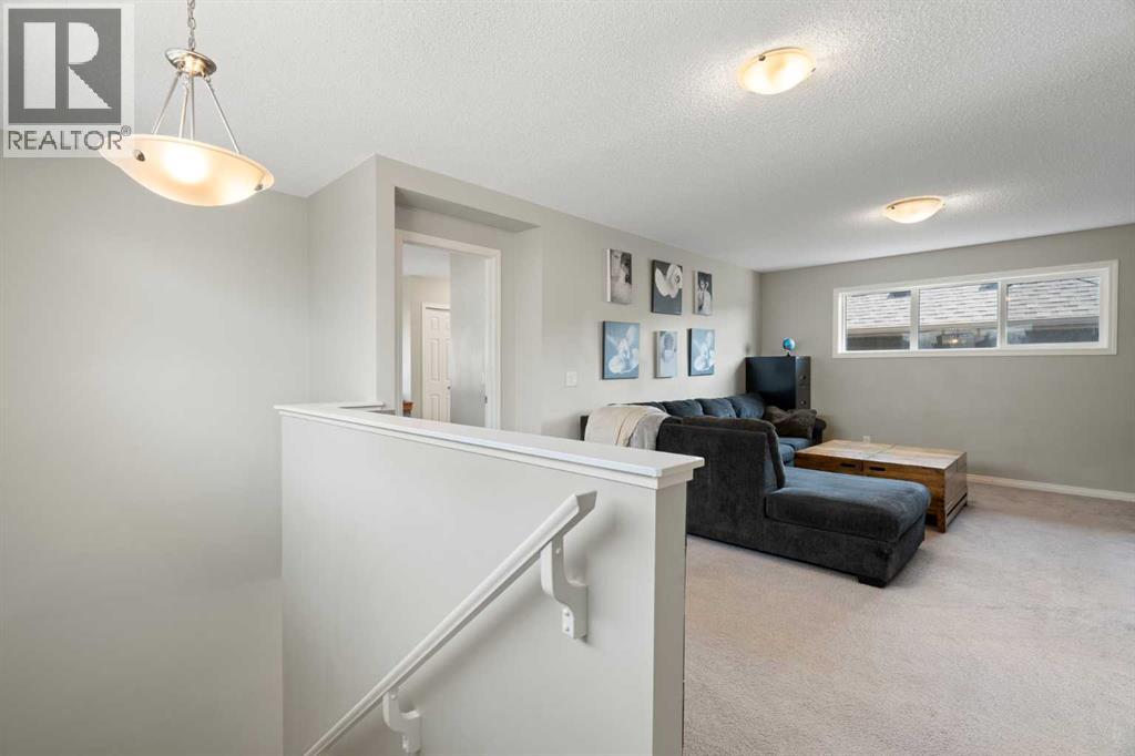 Photo 17 of 217 Buckskin Way, Cochrane AB