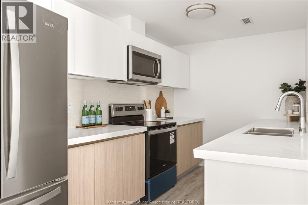 Photo 10 of 3370 Stella Crescent Unit 531, Windsor ON