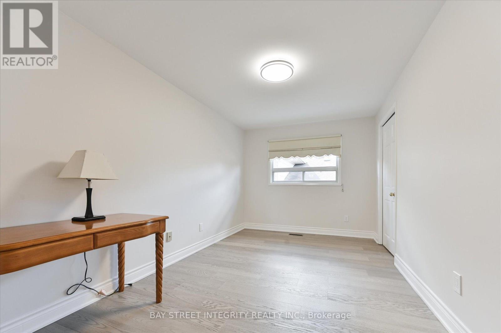 Photo 28 of 21 Whitehorn Crescent, Toronto ON