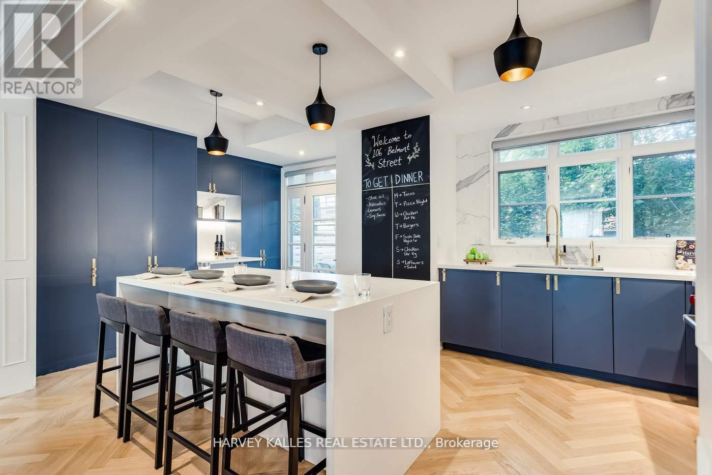 Photo 18 of 106 Belmont Street, Toronto ON