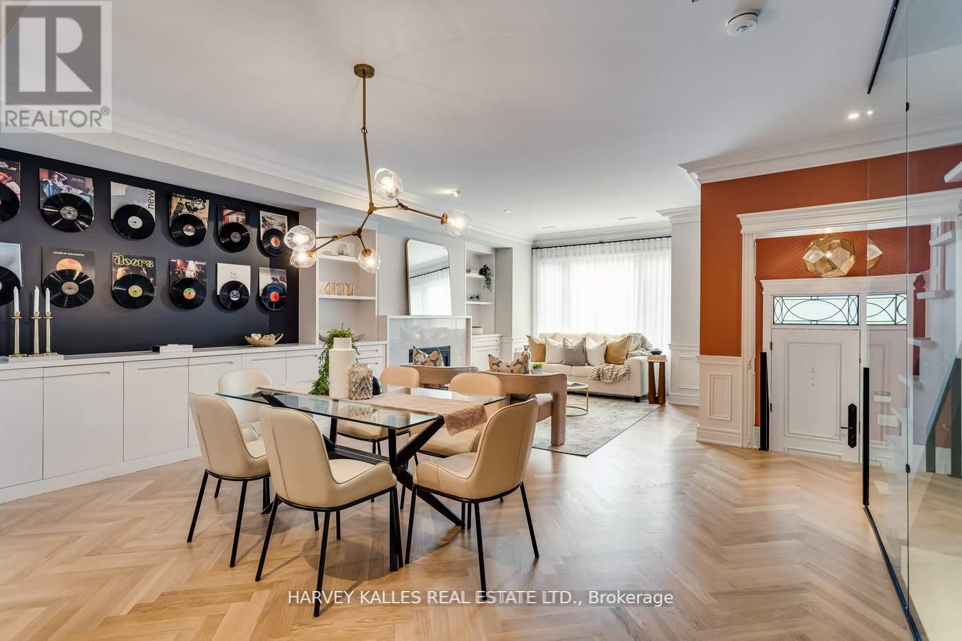 Photo 6 of 106 Belmont Street, Toronto ON