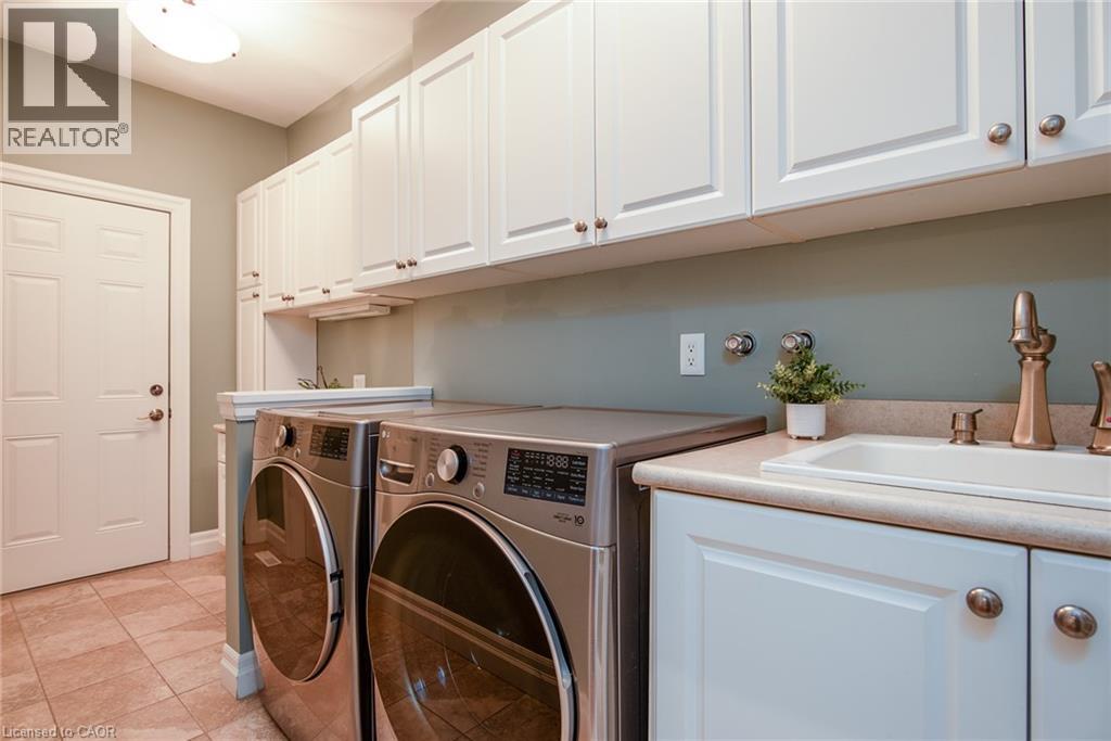 Photo 21 of 3 Sims Estate Place Unit 11, Kitchener ON
