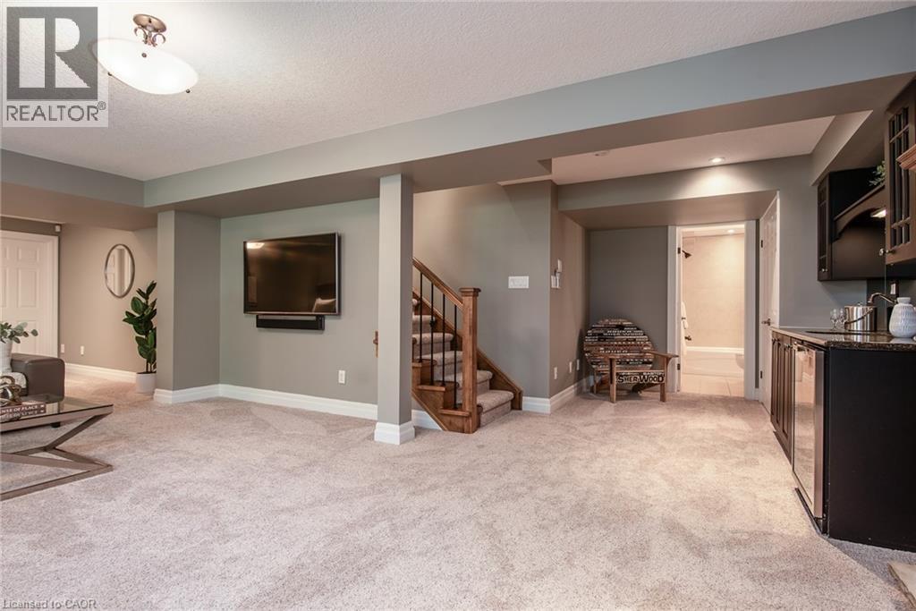 Photo 37 of 3 Sims Estate Place Unit 11, Kitchener ON