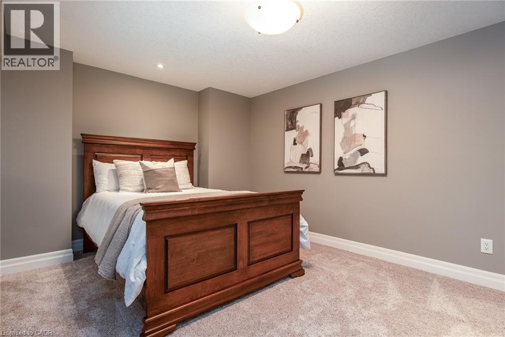 Photo 38 of 3 Sims Estate Place Unit 11, Kitchener ON