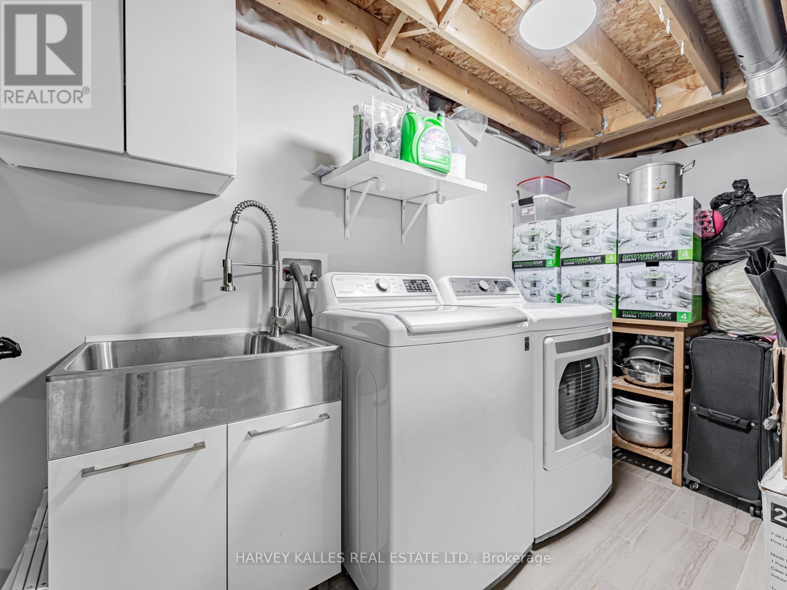 Photo 30 of 10 Hibbard Dr Street, Ajax ON