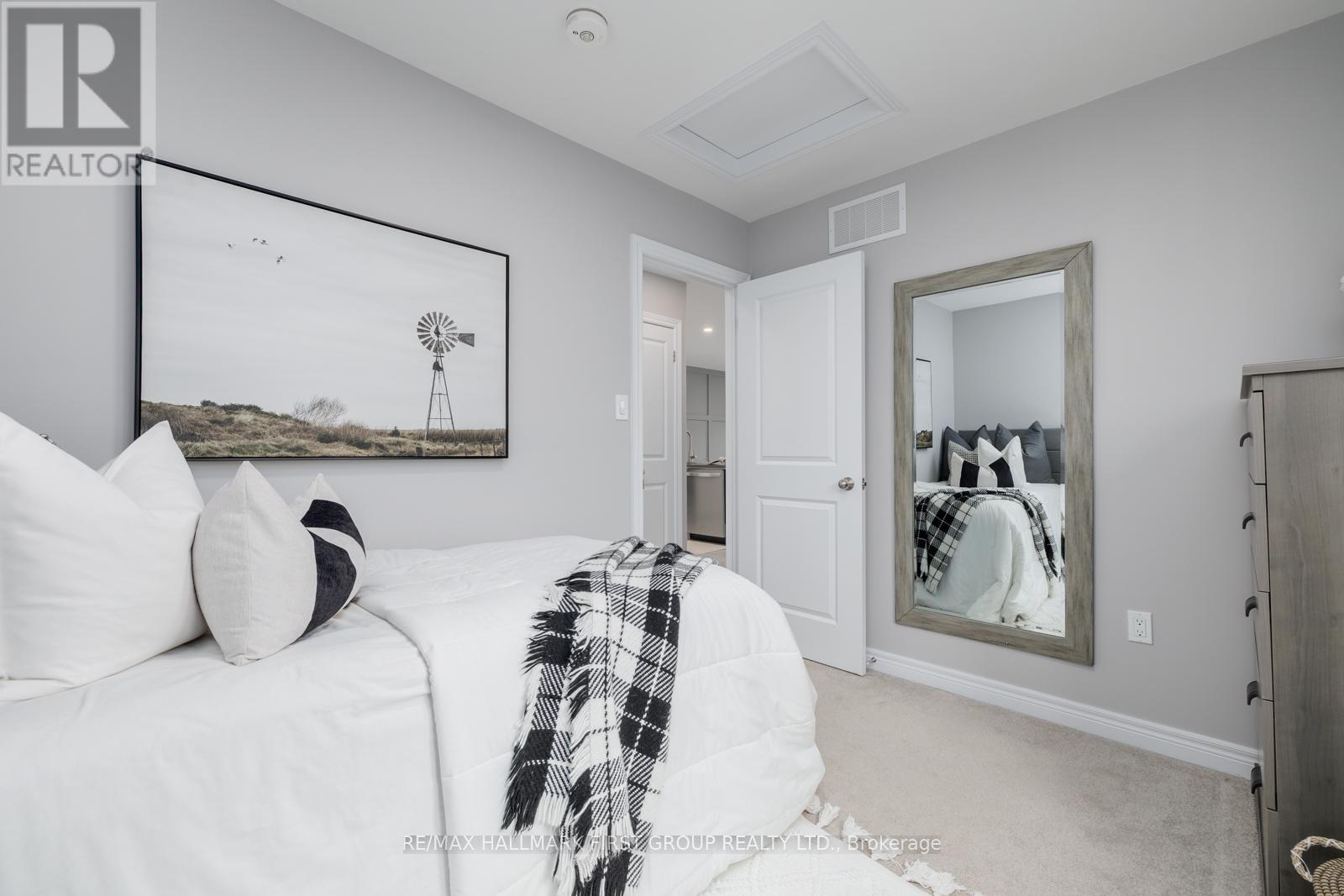 Photo 23 of 27 Louis Way, Scugog ON