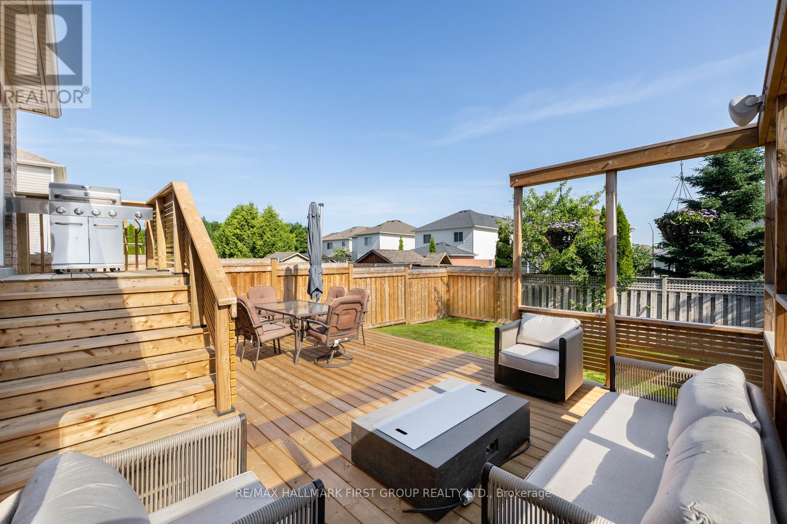 Photo 41 of 27 Louis Way, Scugog ON