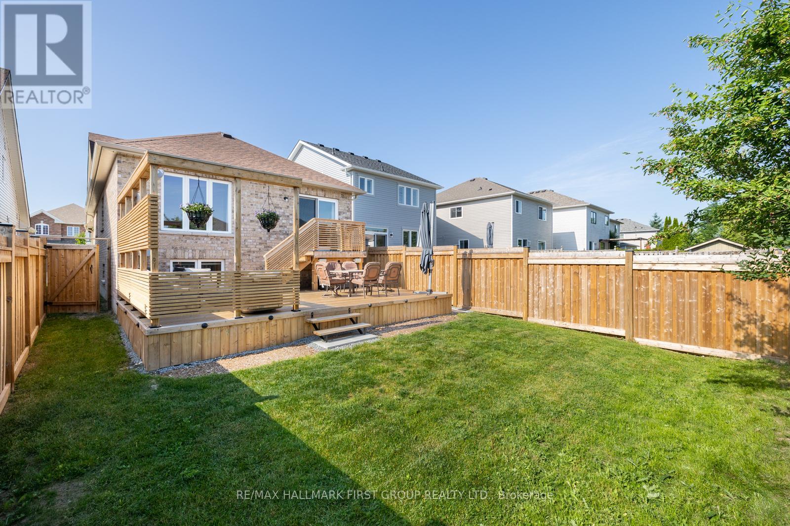 Photo 42 of 27 Louis Way, Scugog ON