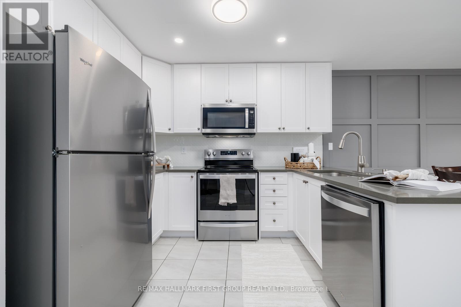 Photo 9 of 27 Louis Way, Scugog ON